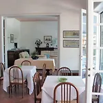 Edera Marina di Pietrasanta