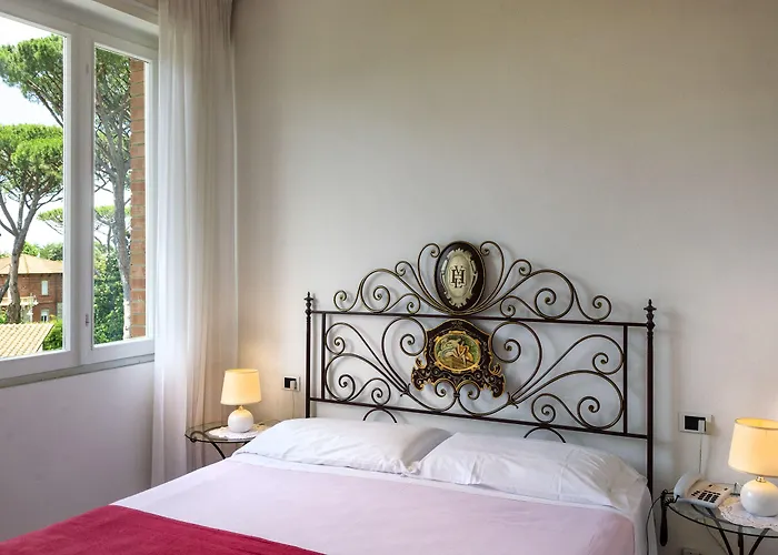 Edera Marina di Pietrasanta