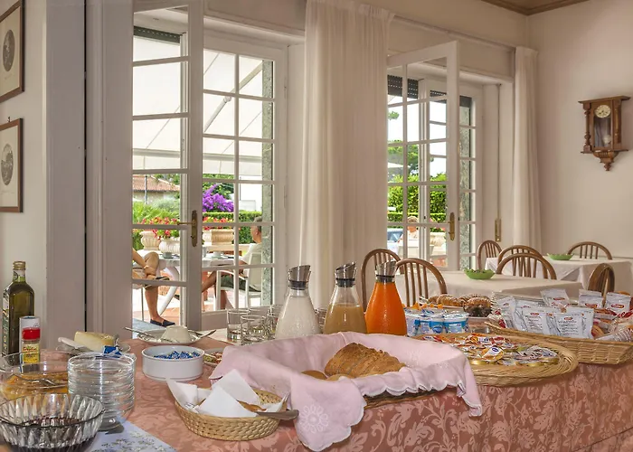 Edera Marina di Pietrasanta