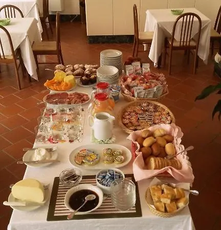 Edera Marina di Pietrasanta