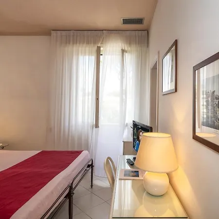 Edera Otel