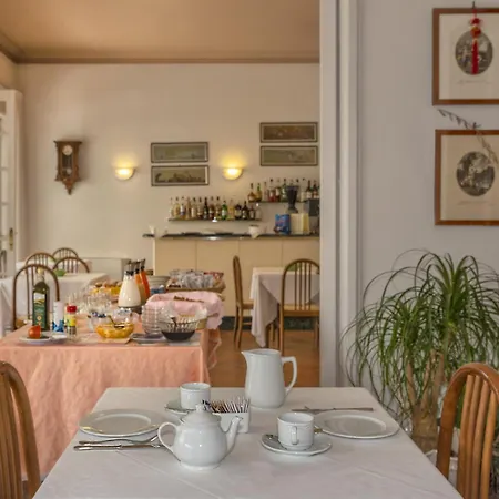 Edera Otel Marina di Pietrasanta