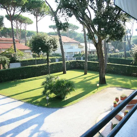 Edera Otel Marina di Pietrasanta