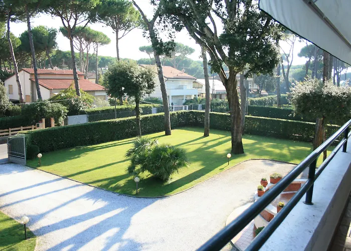 酒店 艾德拉别墅酒店 4*